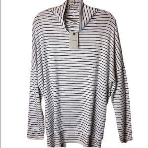 Lucky Brand Cowl Neck high low Tunic Top  Sz M